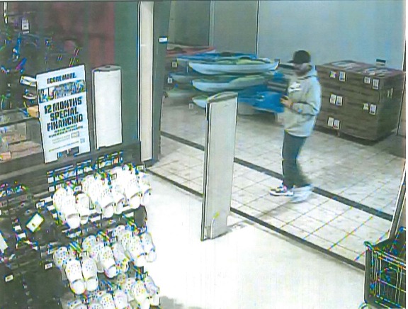 Sheriff’s office: Two crossbows stolen from Dick’s Sporting Goods in Ithaca